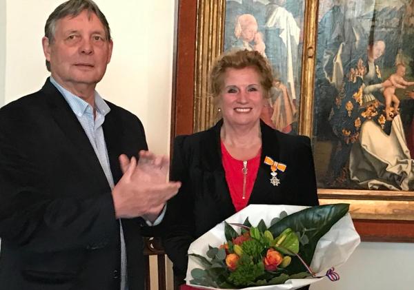 Lintjesregen 2021 - mevrouw Burgers-Krus