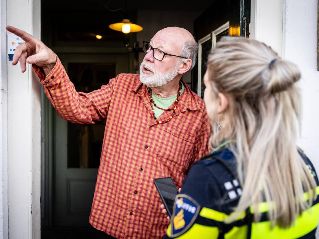Nepagent, oplichters, oplichting, politie