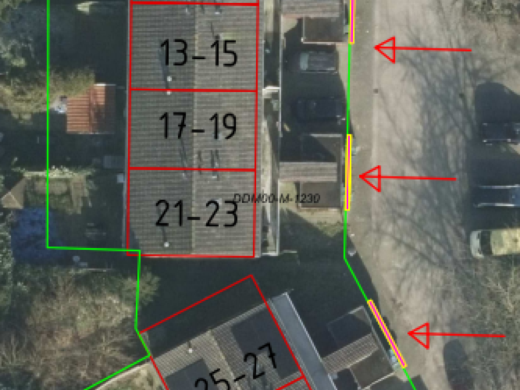 reststrook gelegen nabij de Nachtegaalstraat 2-16 en Merelstraat 1-39 te Didam 2